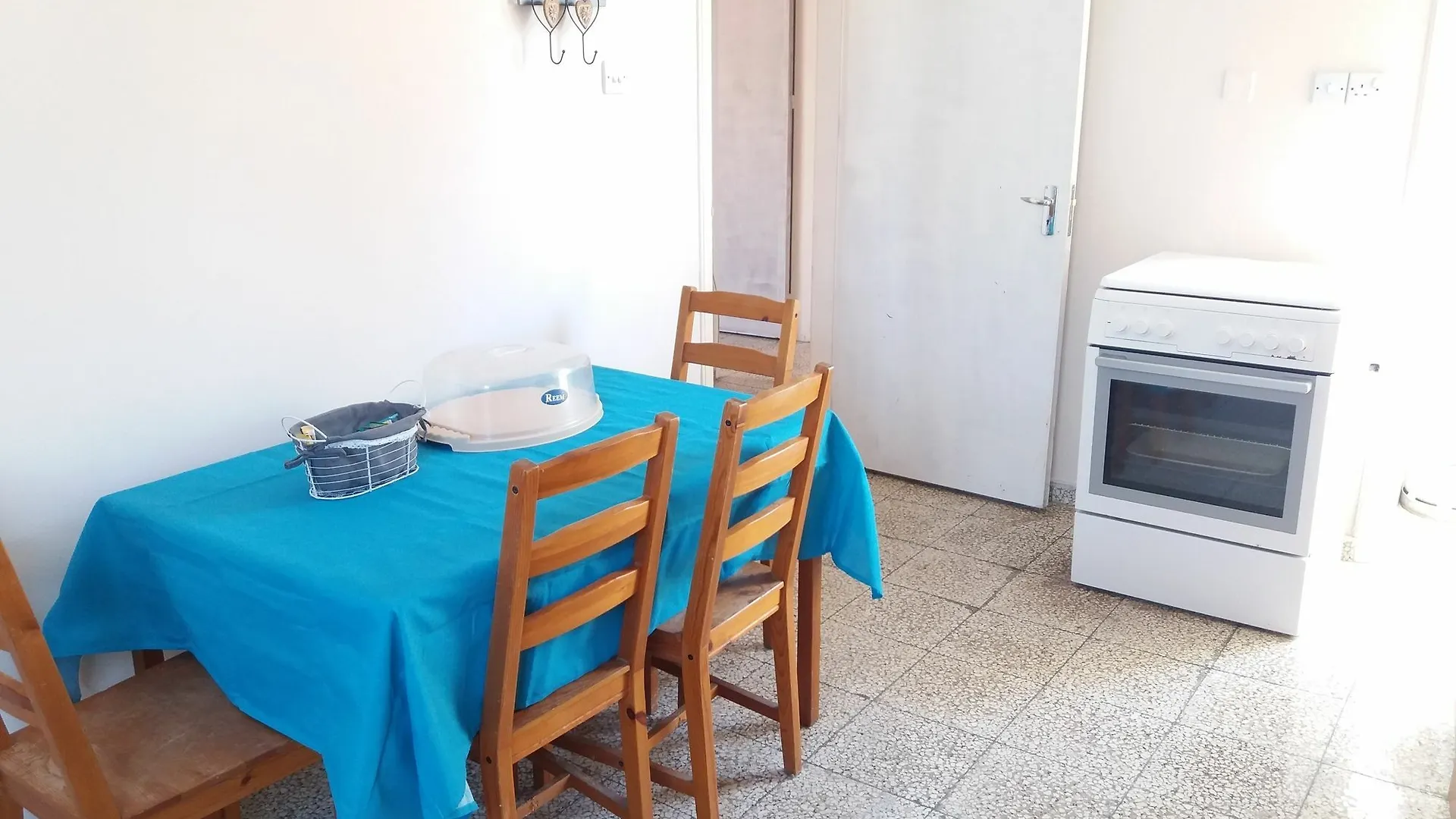 לרנקה Lidia Apartment קפריסין